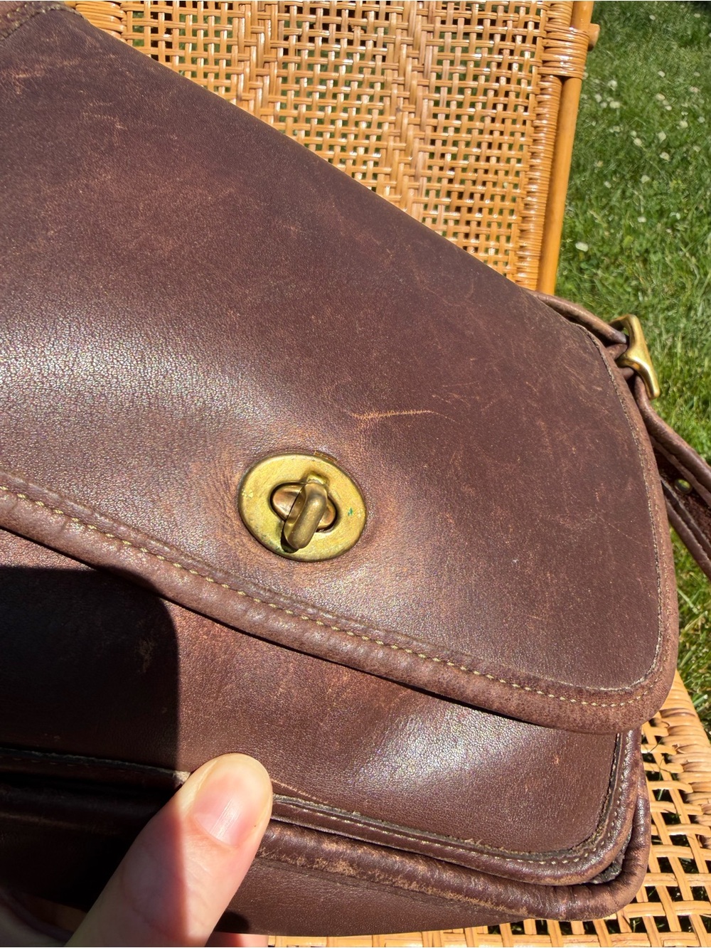 Vintage Coach Rambler Turn Lock Crossbody Bag Glove Tanned Leather Brown - Picture 10 of 16